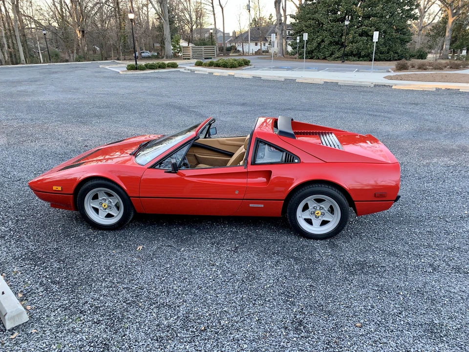 1985 Ferrari 308 GTS QV - Image 11 of 31