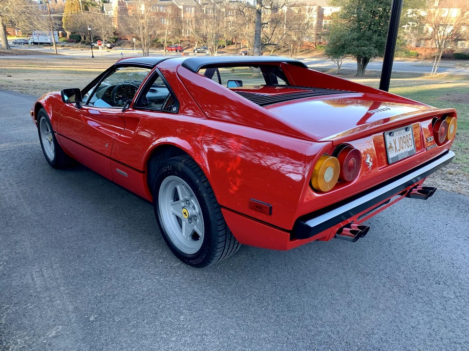 1985 Ferrari 308 GTS QV - Image 17 of 31