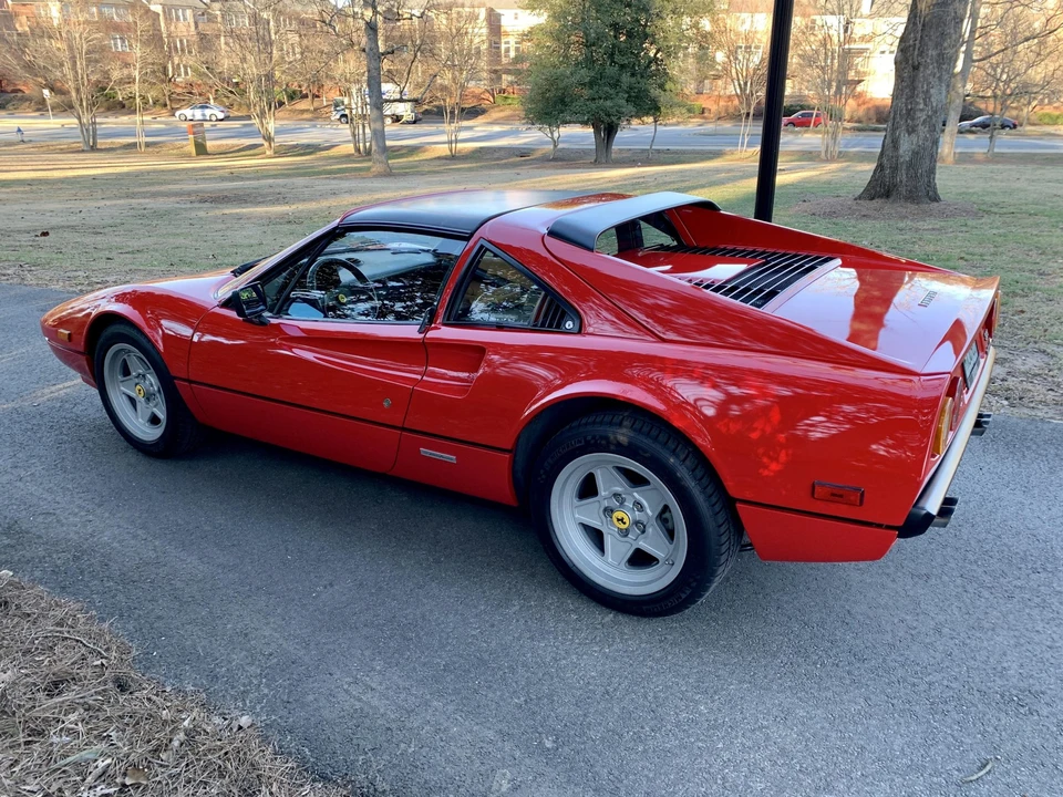 1985 Ferrari 308 GTS QV - Image 14 of 31