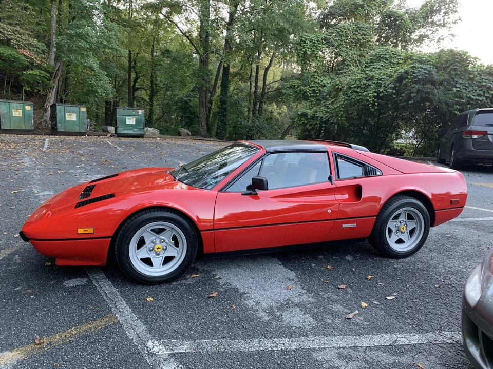 1985 Ferrari 308 GTS QV - Image 10 of 31