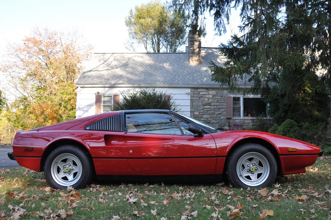 1985 Ferrari 308 GTS QV - Image 15 of 31