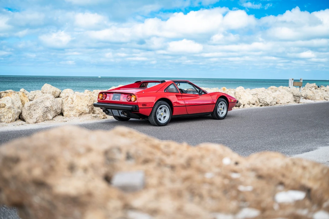 1985 Ferrari 308 GTS QV - Image 25 of 31