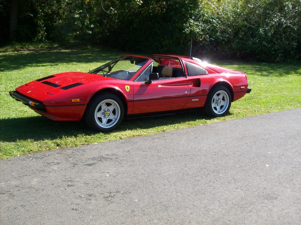 1985 Ferrari 308 GTS QV - Image 6 of 31