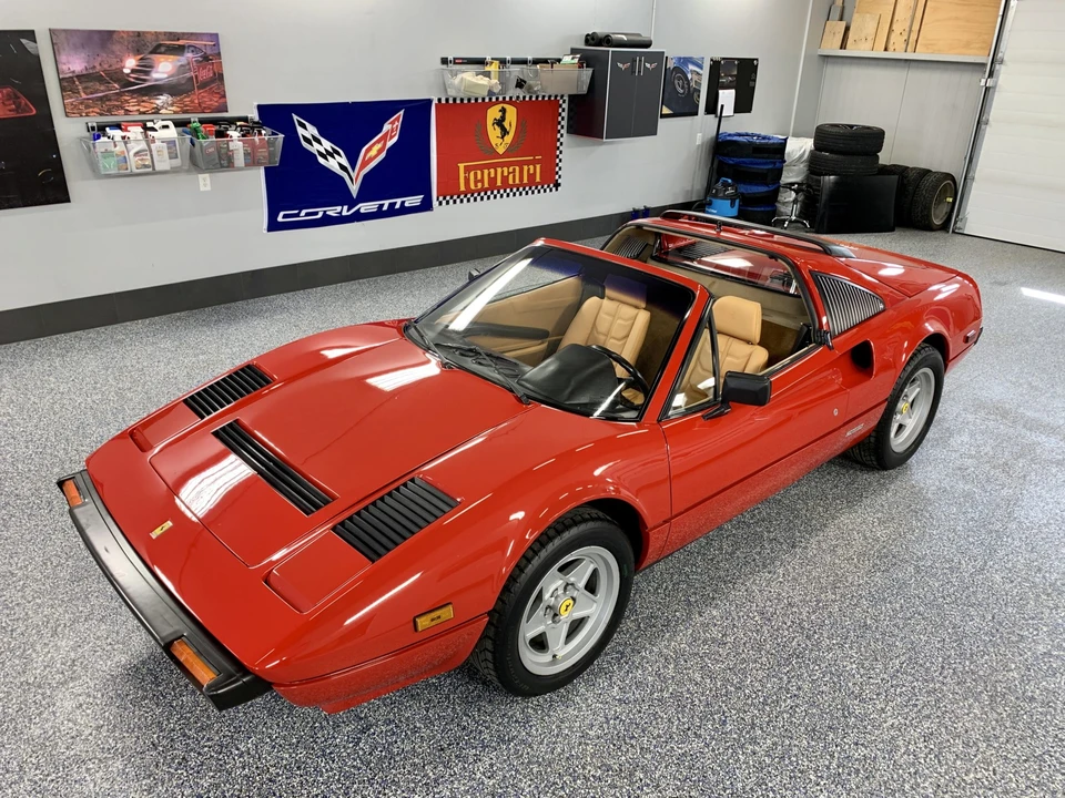 1985 Ferrari 308 GTS QV - Image 8 of 31