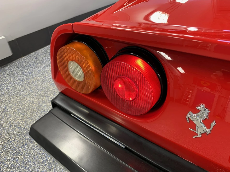 1985 Ferrari 308 GTS QV - Image 22 of 31