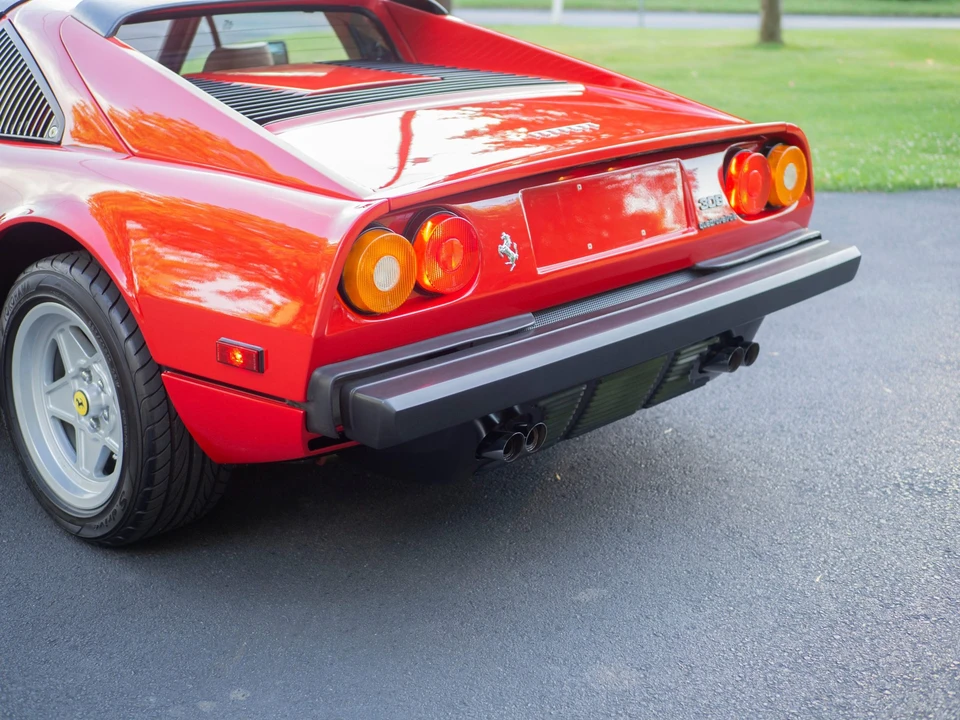 1985 Ferrari 308 GTS QV - Image 23 of 31