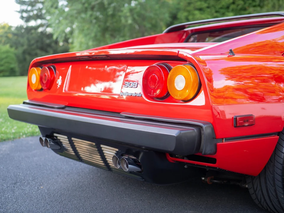 1985 Ferrari 308 GTS QV - Image 24 of 31