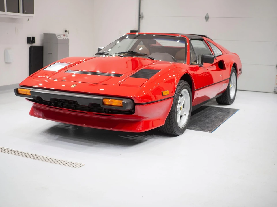 1985 Ferrari 308 GTS QV - Image 17 of 31
