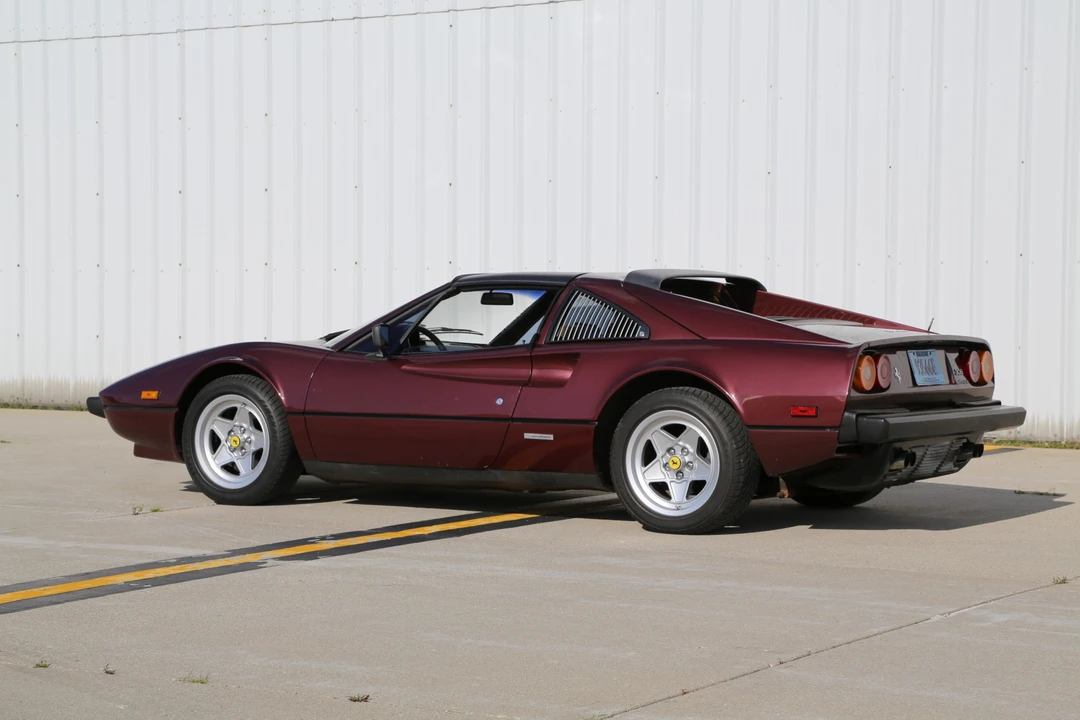 1985 Ferrari 308 GTS QV - Image 26 of 31