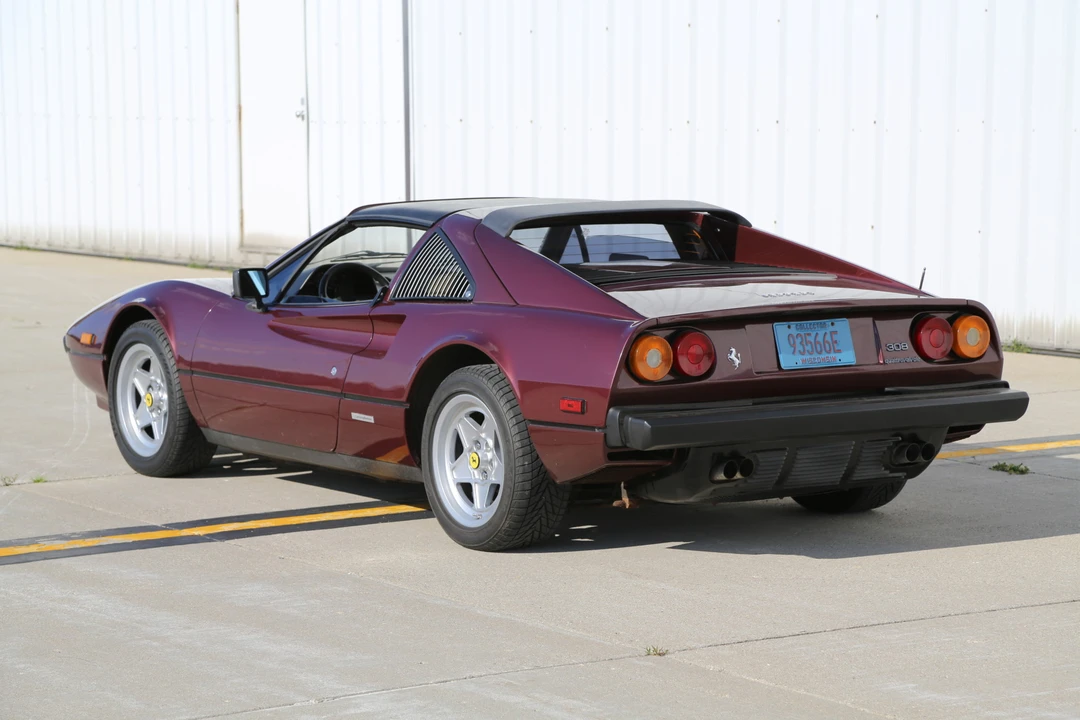 1985 Ferrari 308 GTS QV - Image 24 of 31