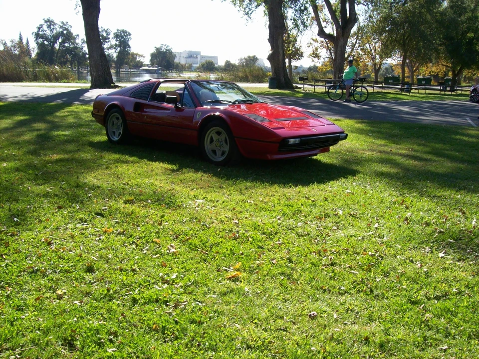 1985 Ferrari 308 GTS QV - Image 6 of 31