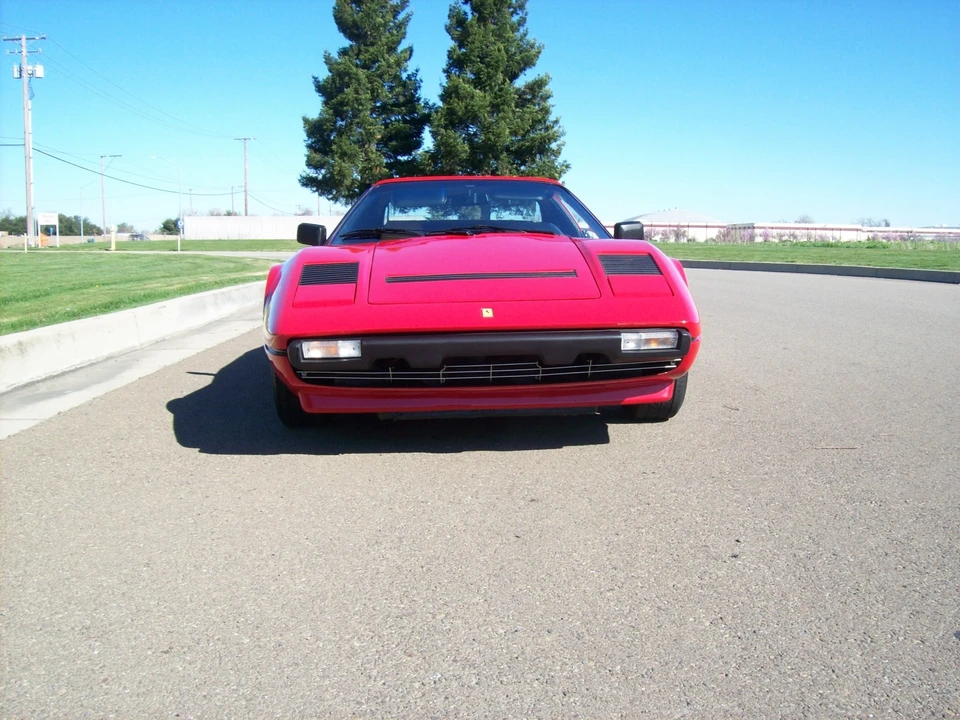 1985 Ferrari 308 GTS QV - Image 9 of 31