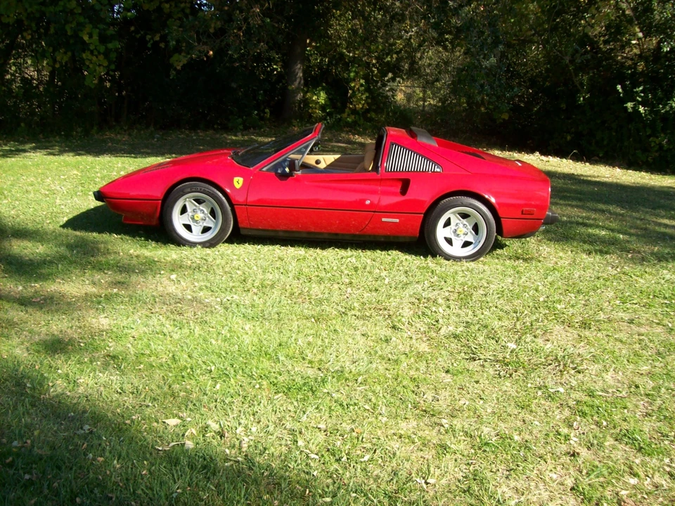 1985 Ferrari 308 GTS QV - Image 16 of 31
