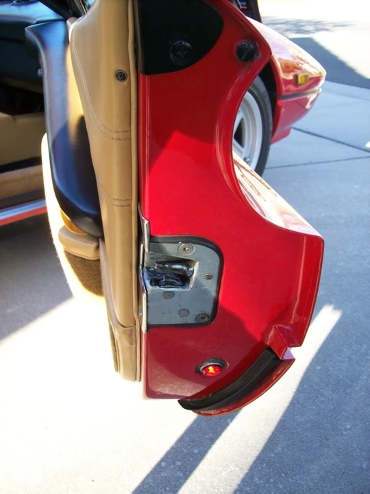 1985 Ferrari 308 GTS QV - Image 24 of 31