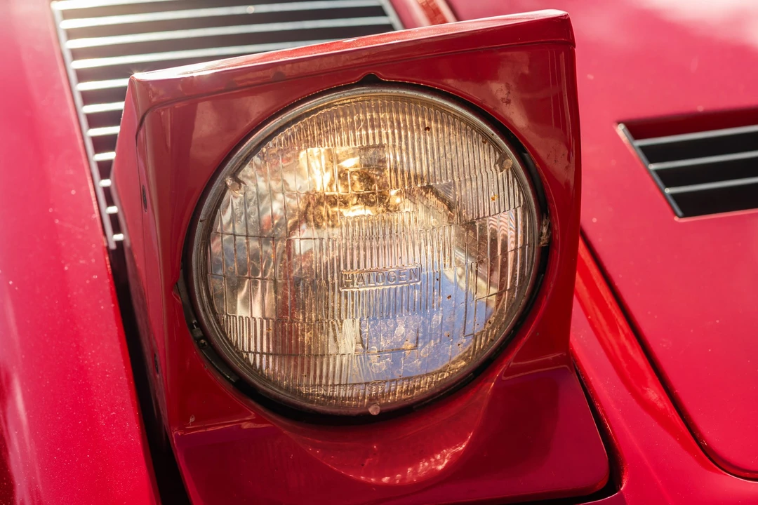 1985 Ferrari 308 GTS QV - Image 25 of 31