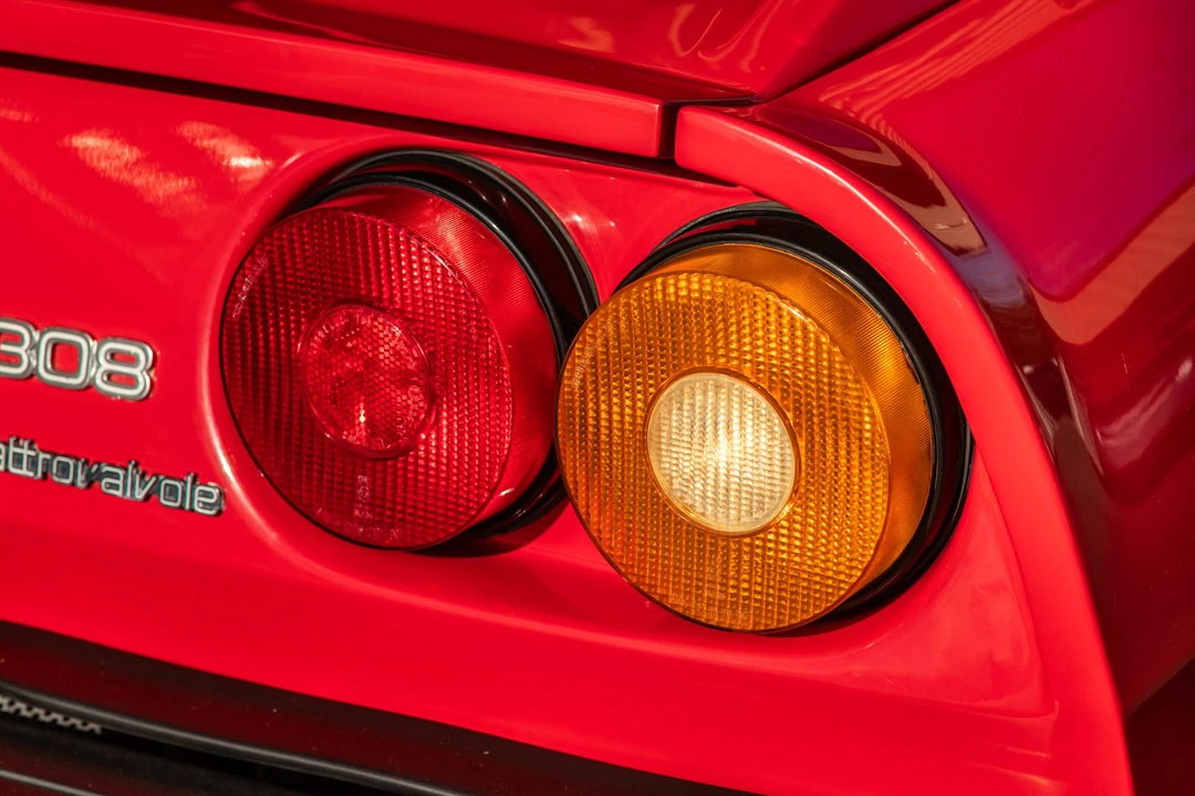 1985 Ferrari 308 GTS QV - Image 28 of 31