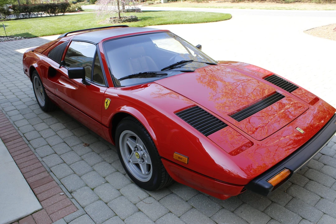 1985 Ferrari 308 GTS QV - Image 26 of 31