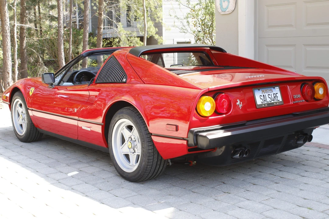 1985 Ferrari 308 GTS QV - Image 12 of 31