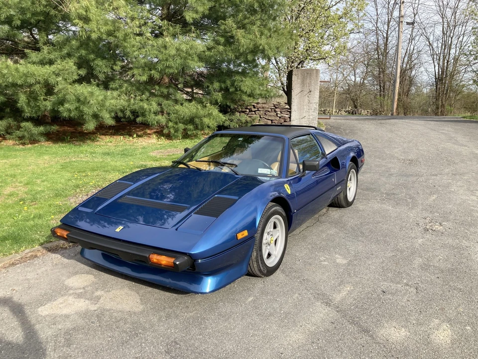 1985 Ferrari 308 GTS QV - Image 17 of 31