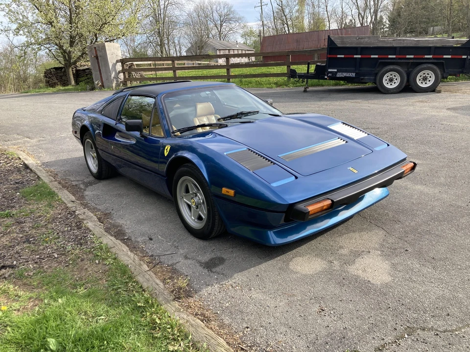 1985 Ferrari 308 GTS QV - Image 4 of 31