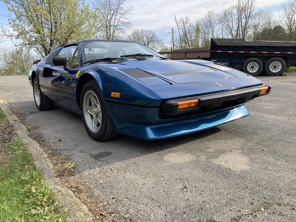1985 Ferrari 308 GTS QV - Image 3 of 31