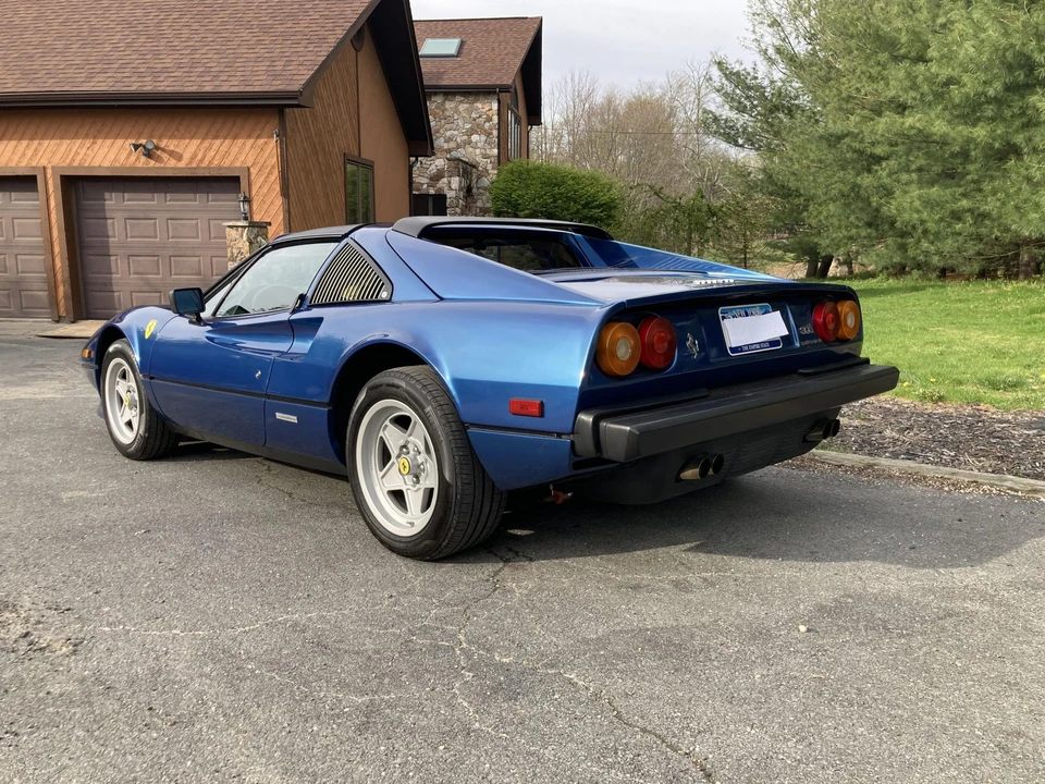 1985 Ferrari 308 GTS QV - Image 12 of 31