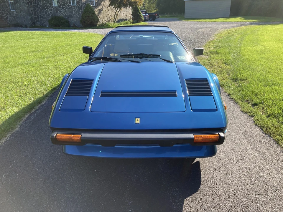 1985 Ferrari 308 GTS QV - Image 18 of 31