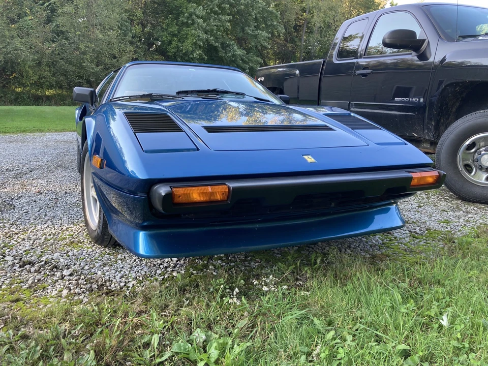 1985 Ferrari 308 GTS QV - Image 2 of 31