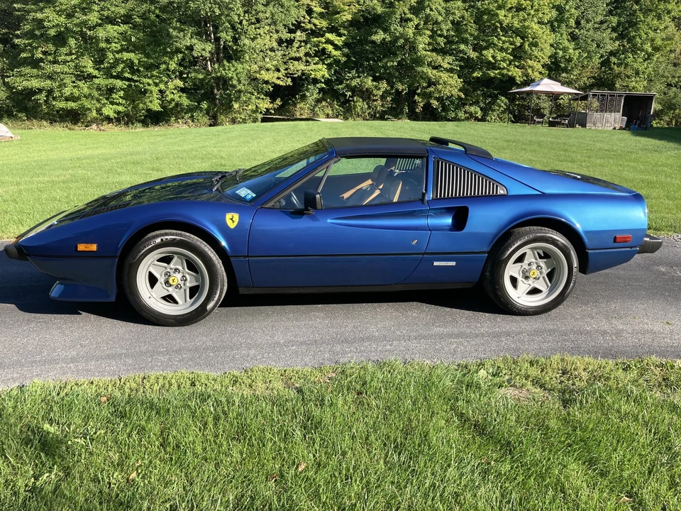 1985 Ferrari 308 GTS QV - Image 15 of 31