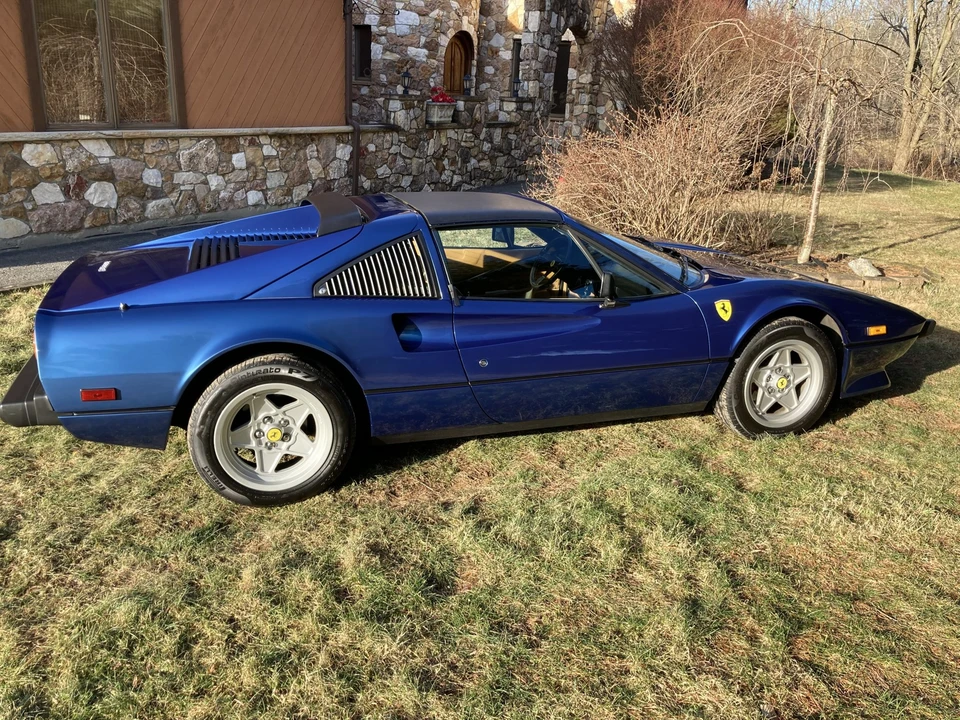 1985 Ferrari 308 GTS QV - Image 6 of 31