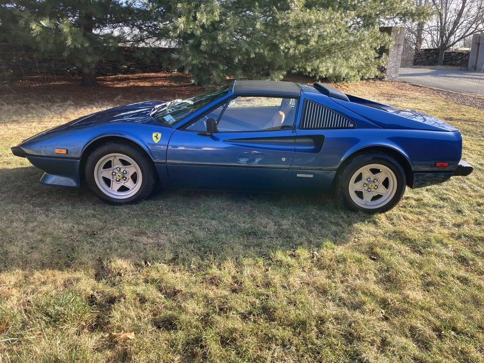 1985 Ferrari 308 GTS QV - Image 14 of 31