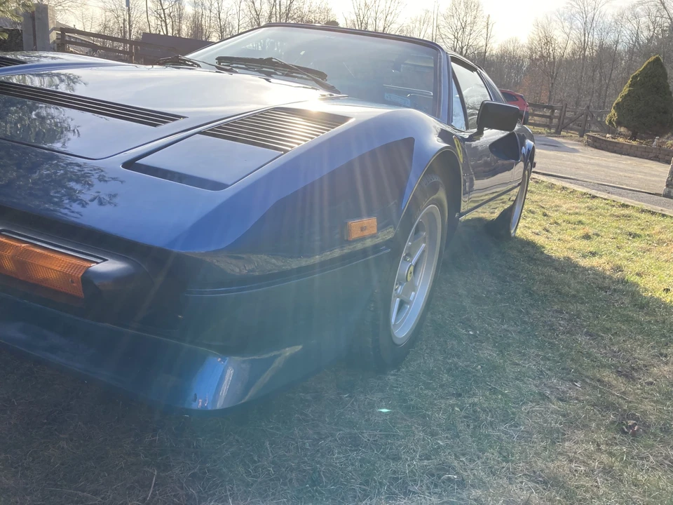 1985 Ferrari 308 GTS QV - Image 21 of 31