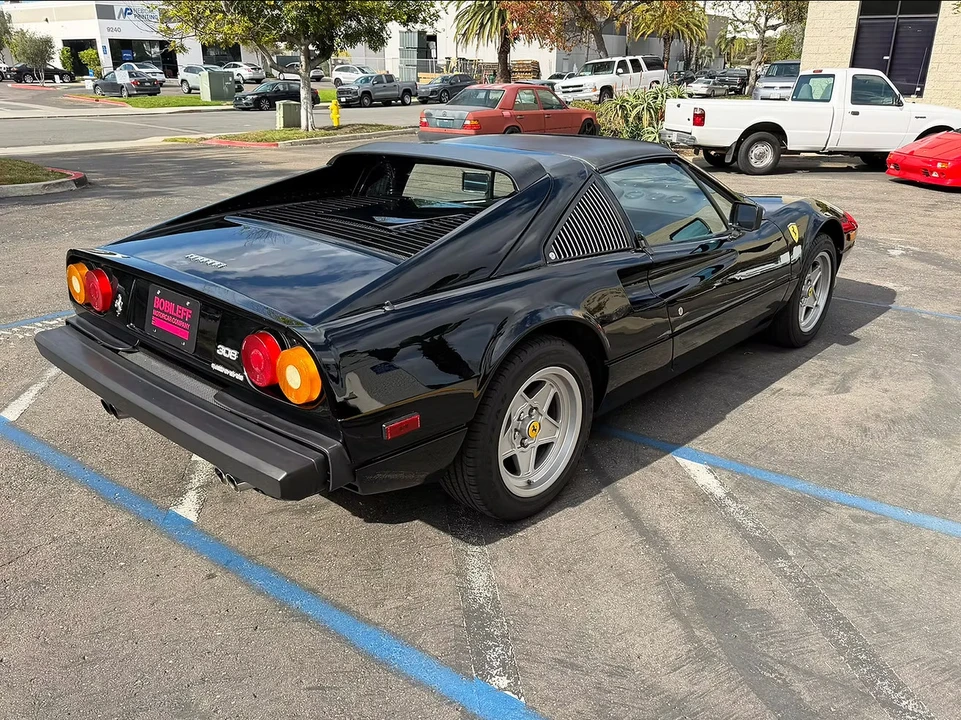 1985 Ferrari 308 - Image 10 of 21