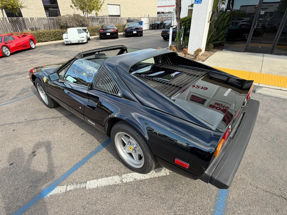 1985 Ferrari 308 - Image 5 of 21