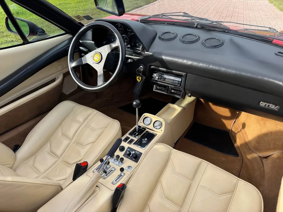 1985 Ferrari 308 GTS QV - Image 8 of 17