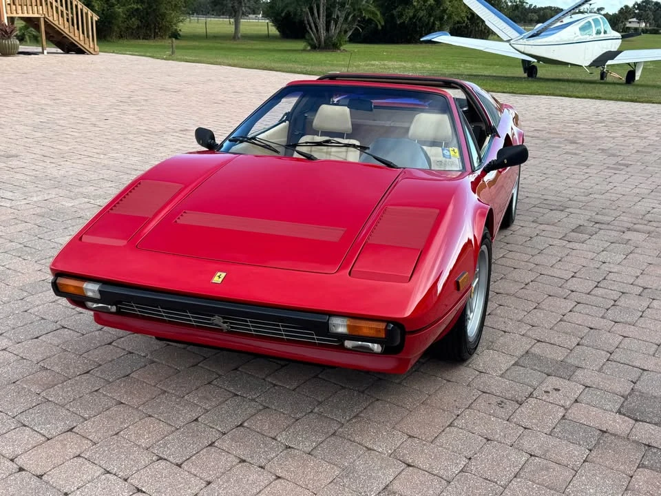 1985 Ferrari 308 GTS QV - Image 4 of 17