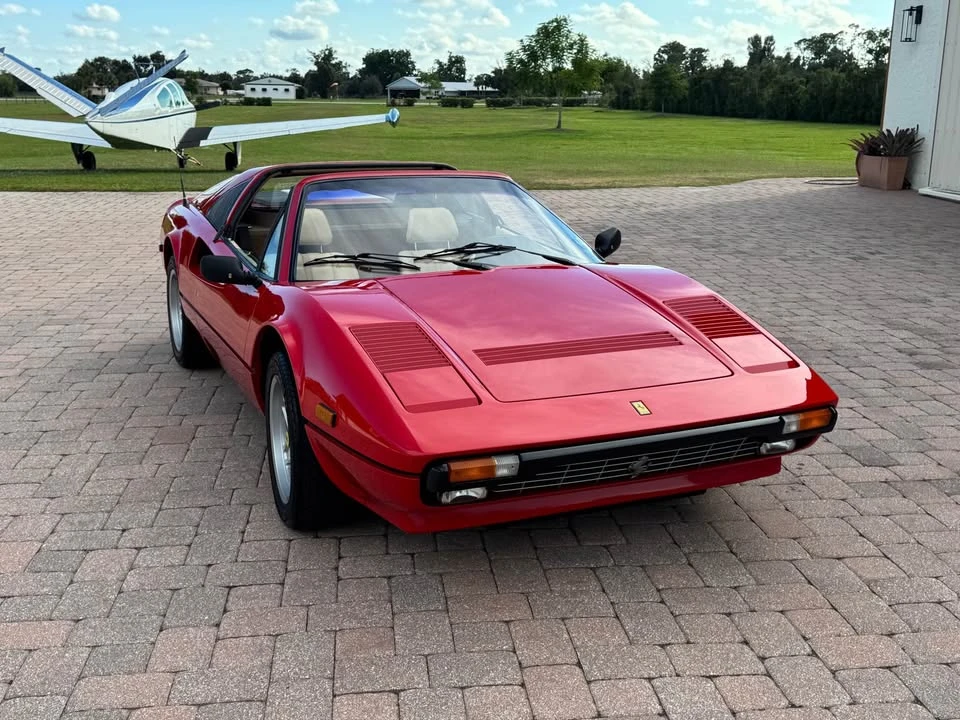 1985 Ferrari 308 GTS QV - Image 2 of 17