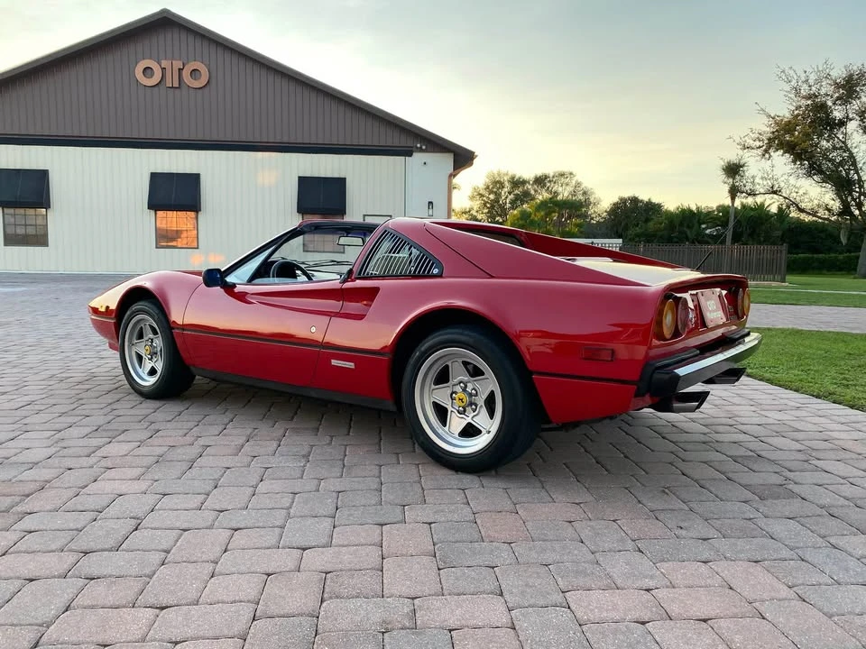1985 Ferrari 308 GTS QV - Image 4 of 17