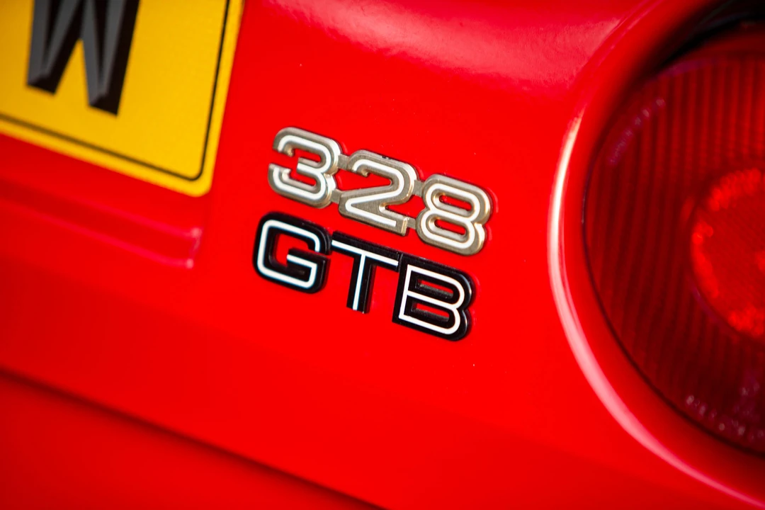1985 Ferrari 328 GTB - Image 19 of 31