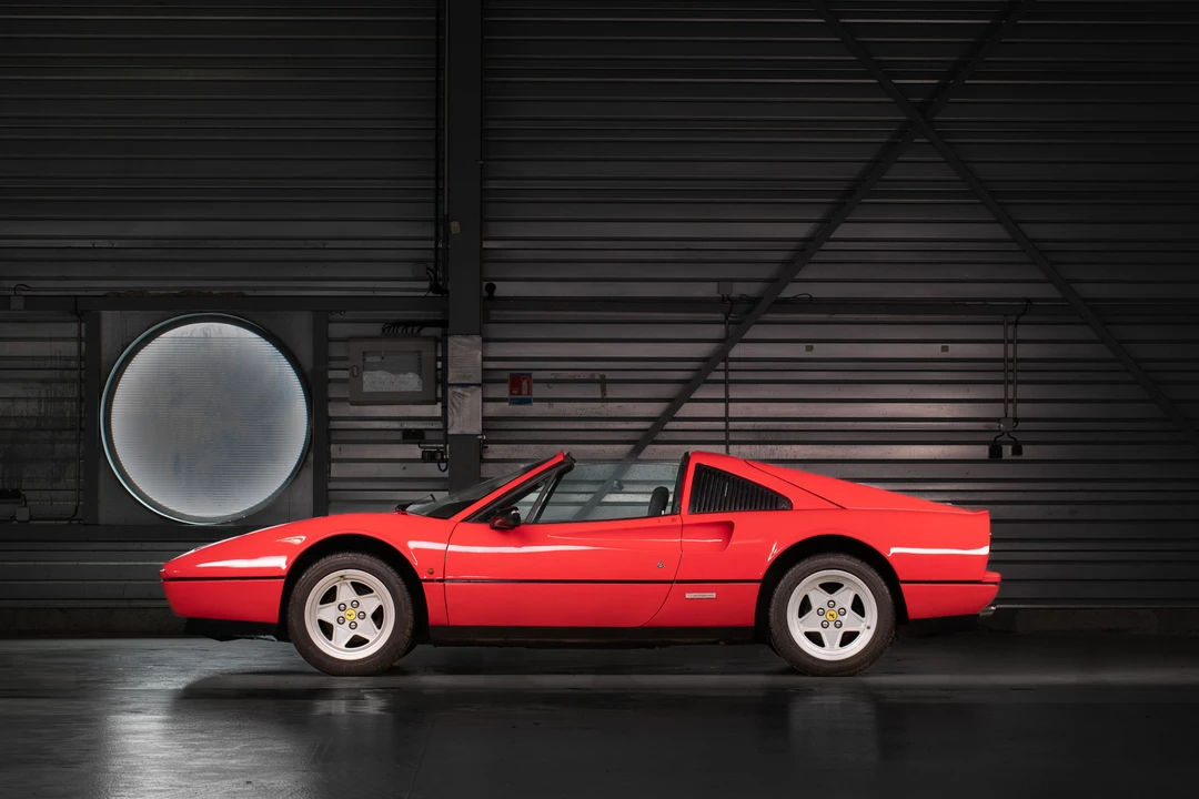 1985 Ferrari 328 GTS - Image 16 of 31