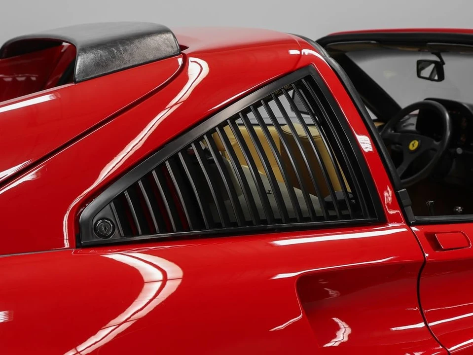 1985 Ferrari 328 GTS - Image 26 of 31