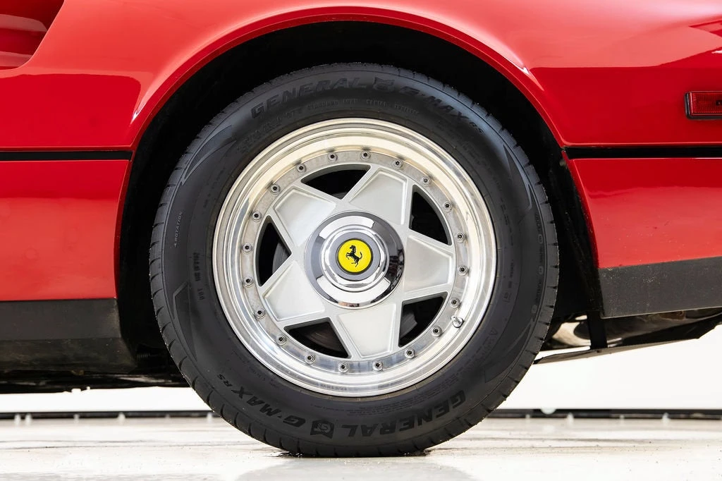 1985 Ferrari 328 GTS - Image 19 of 31