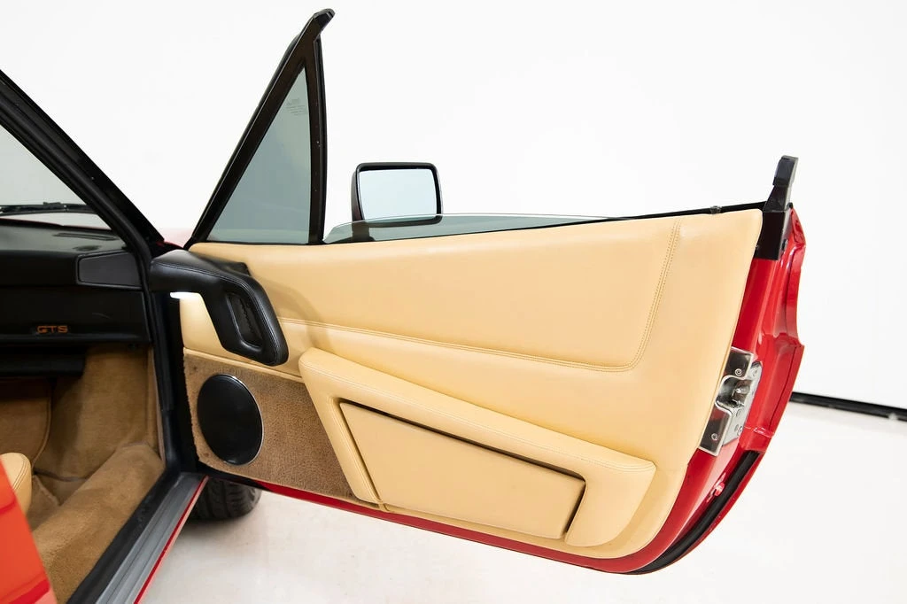 1985 Ferrari 328 GTS - Image 23 of 31