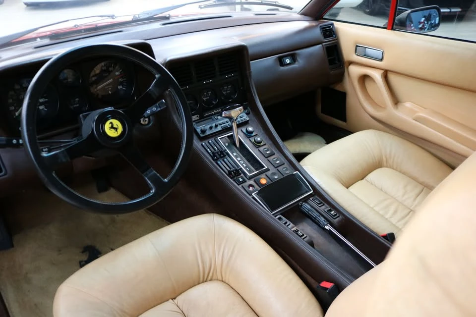 1985 Ferrari 400i - Image 10 of 19