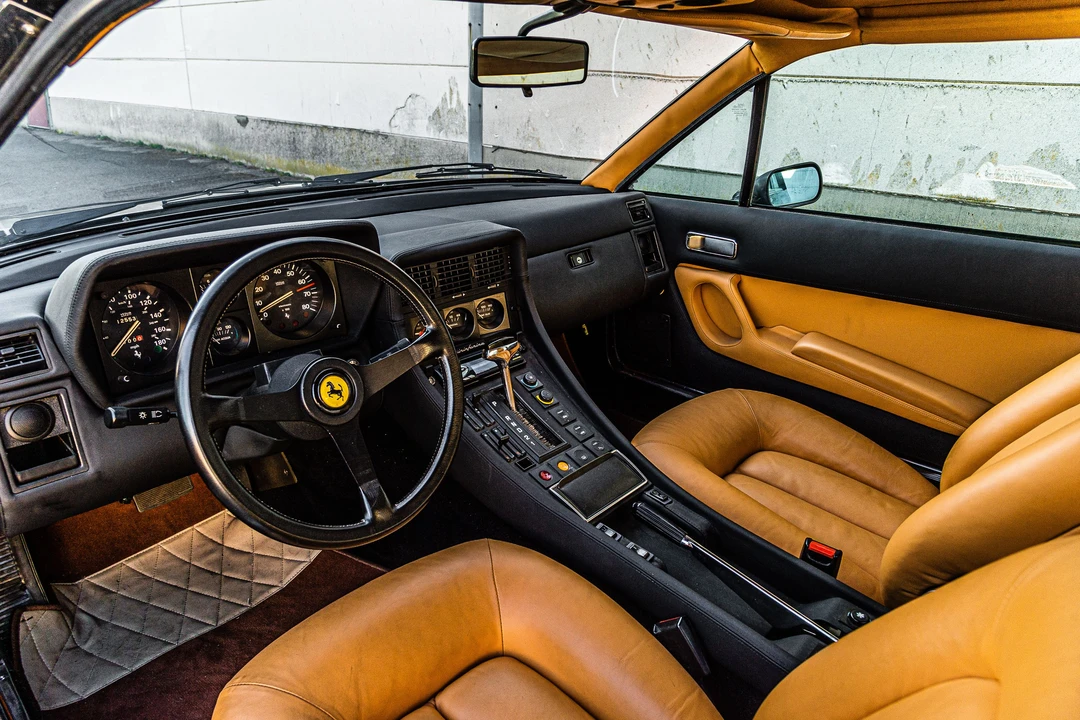 1985 Ferrari 400i - Image 15 of 26