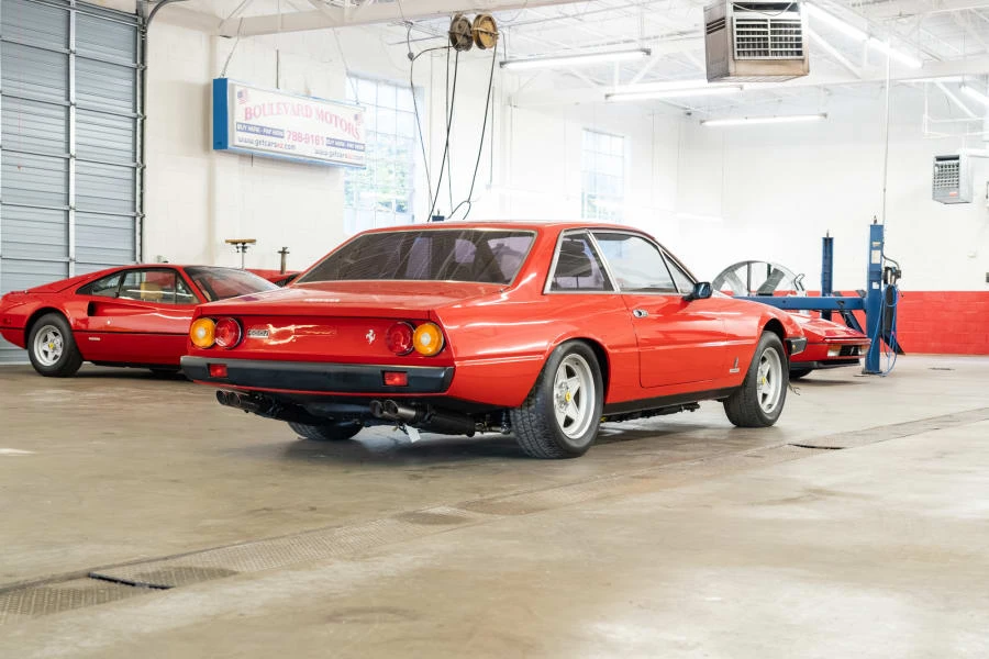 1985 Ferrari 400i - Image 9 of 23
