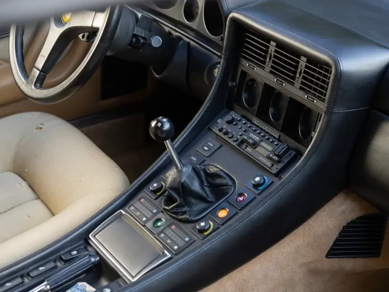 1985 Ferrari 412 - Image 13 of 31