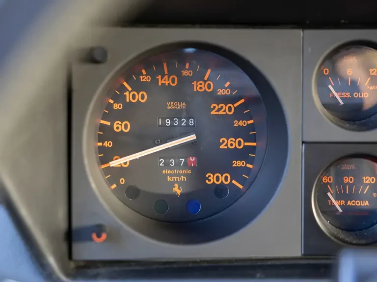 1985 Ferrari 412 - Image 11 of 31