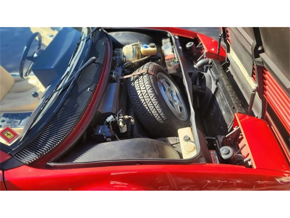1985 Ferrari Mondial QV - Image 20 of 31