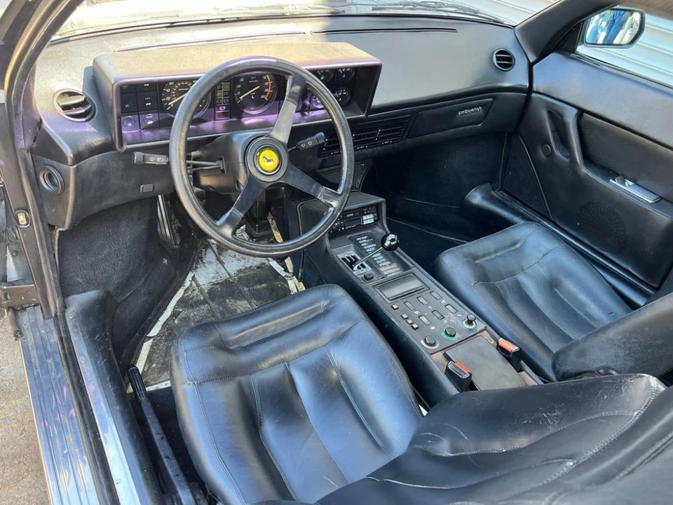 1985 Ferrari Mondial QV - Image 9 of 10